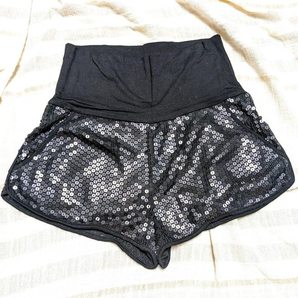 NEW WITH TAGS BCBG BLACK SEQUIN RUNNING SHORTS Small